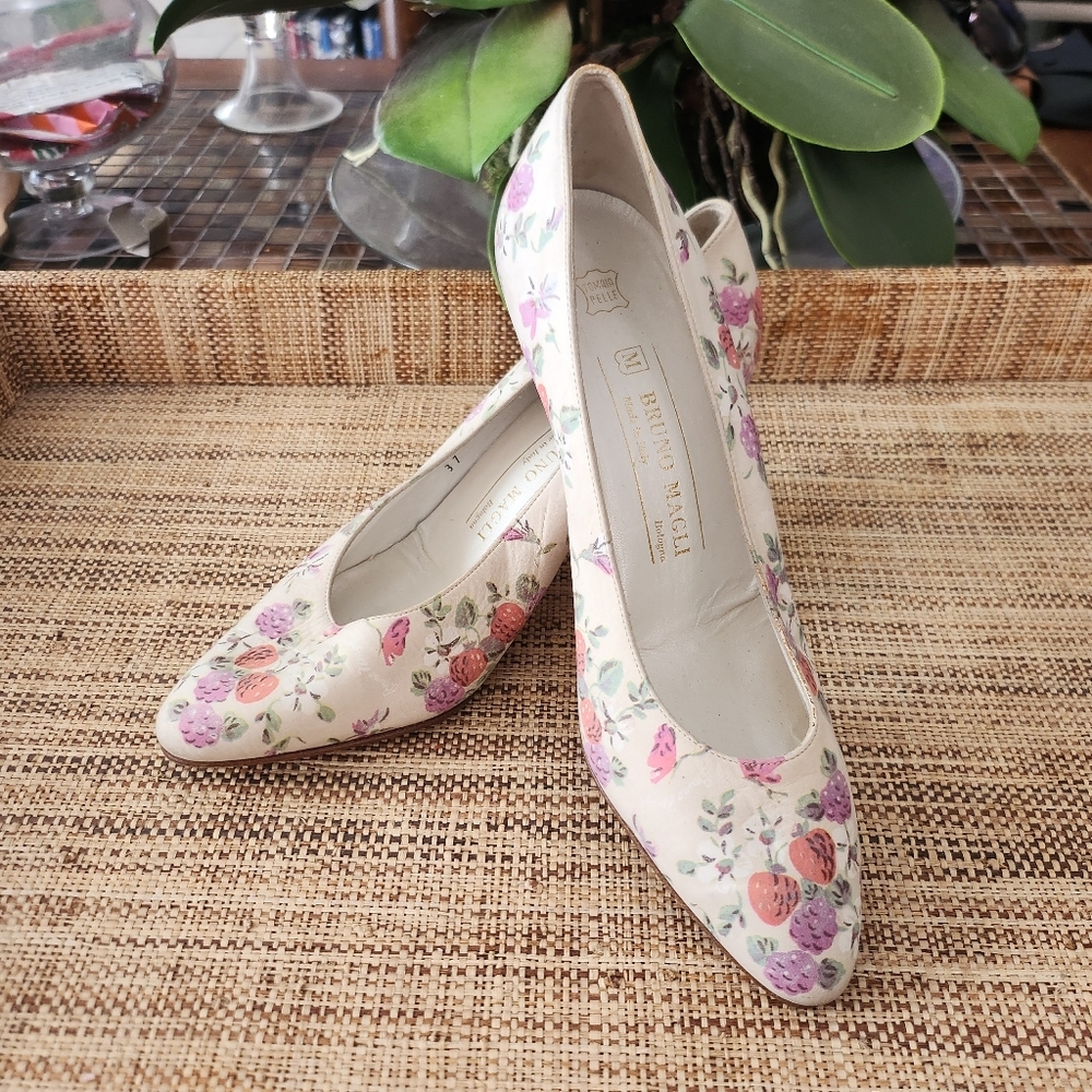 Bruno Magli made in Italy shoes size 37